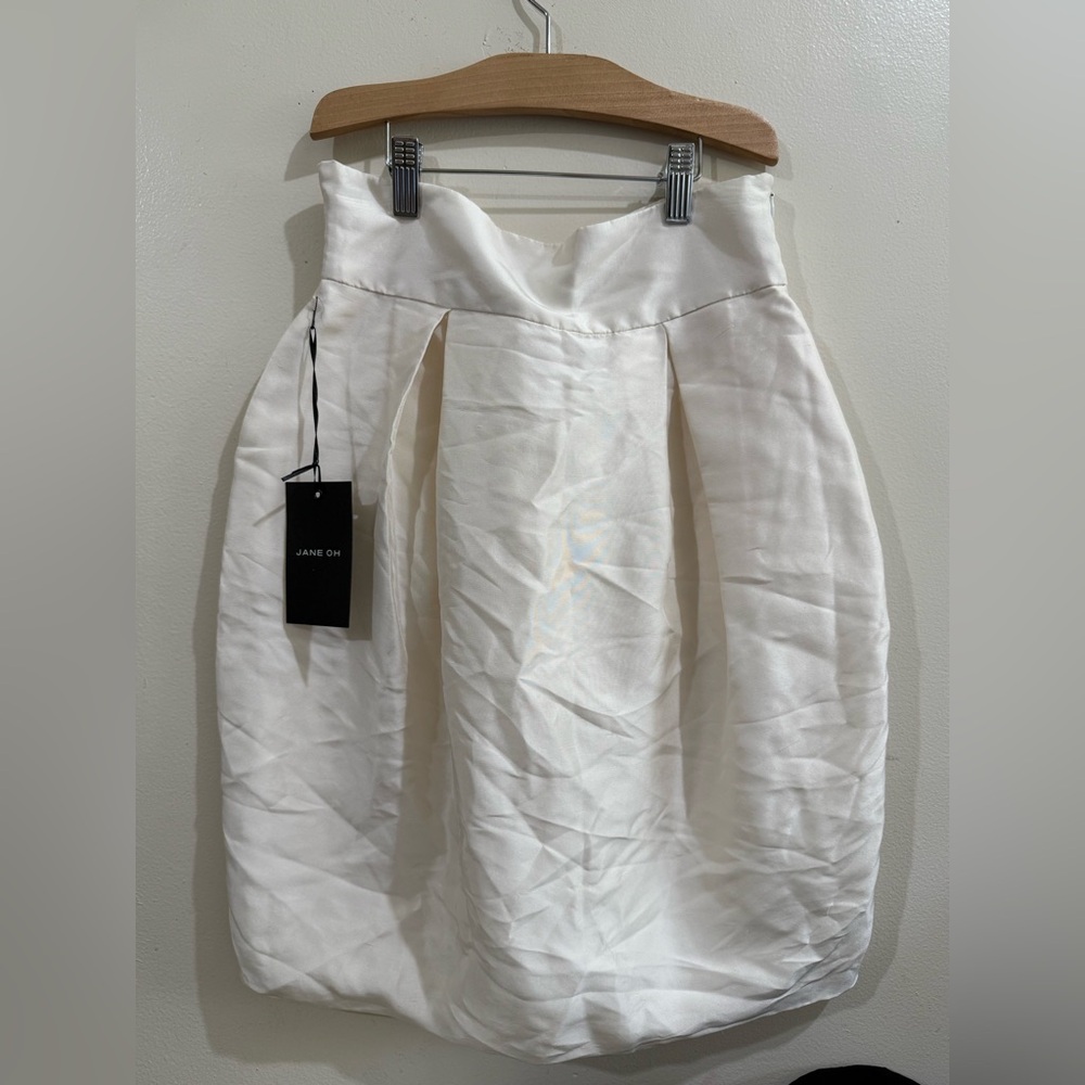 Jane Oh White Bubble-Hem Circle Skirt